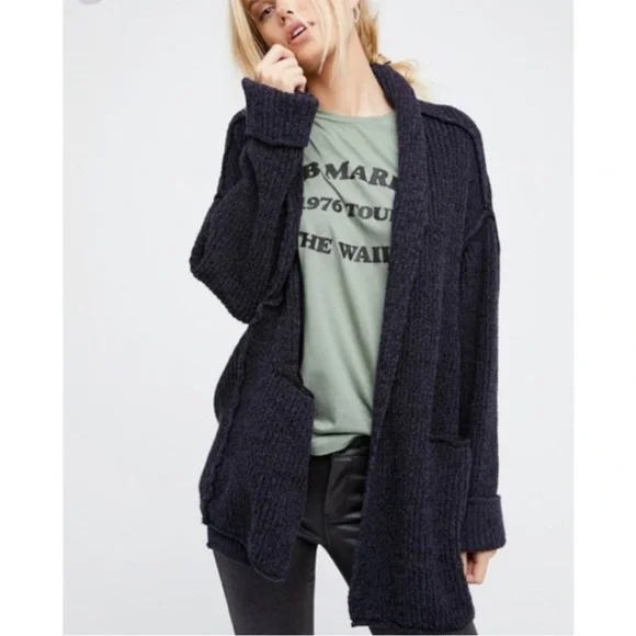 Free people Low tide cardigan navy blue knit sweater open slouchy extra small S - Picture 6 of 13